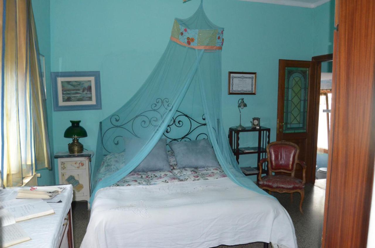 Pitelli La Pineta Bed & Breakfast エクステリア 写真